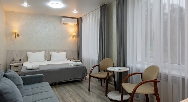 Двухкомнатный двухместный номер "ЛЮКС" (1 этаж)